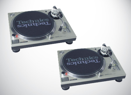 Technics SL1200 MKII Vinyl Turntables for Rent in KL